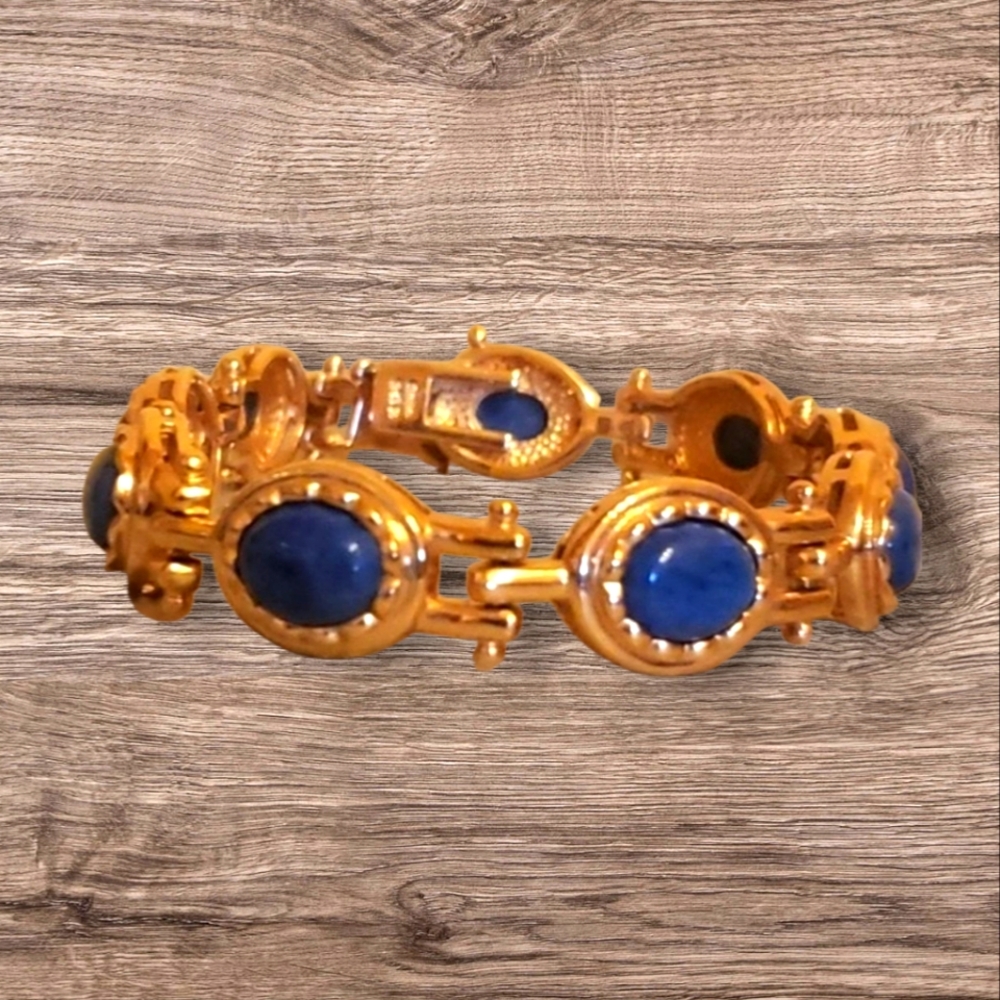 Ross Simons Vintage Gold Plated over 925 Silver Bracelet with Oval Lapis
